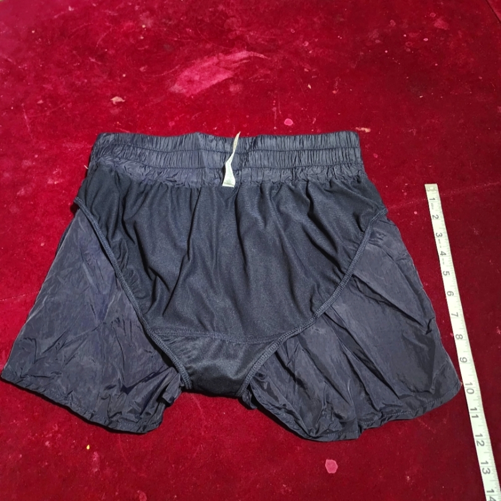 NWOT ... Kinesis Shorts - Picture 5 of 5